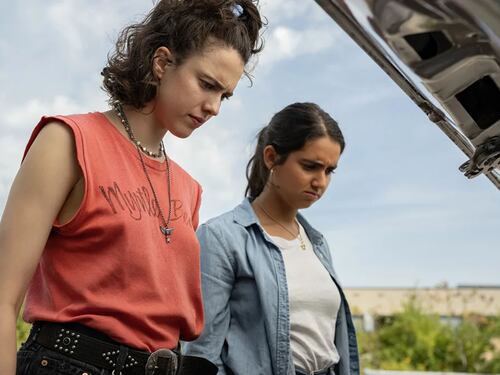 Drive Away Dolls, il film folle di Ethan Coen con Matt Damon arriva al cinema