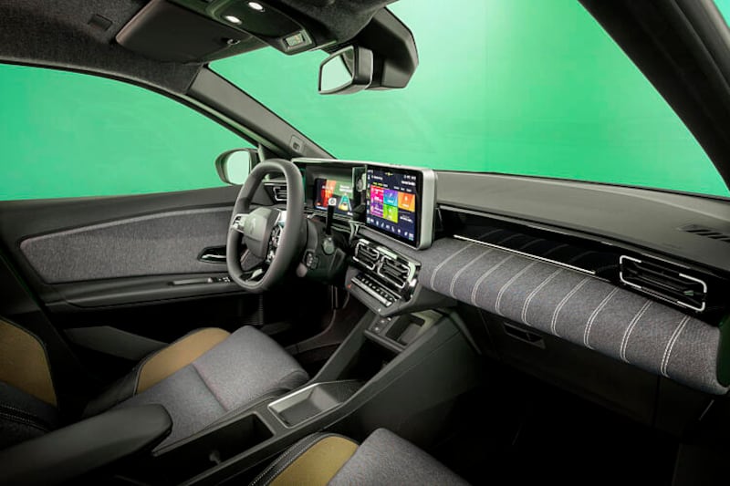 Renault 5 E-TECH Electric: guarda tutte le foto 16