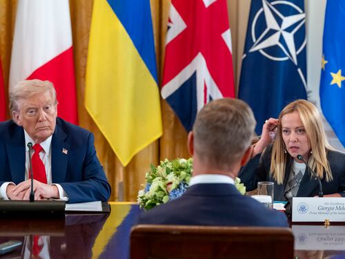 Meloni rinvia viaggio nell'Indo-Pacifico per seguire la crisi in Ucraina