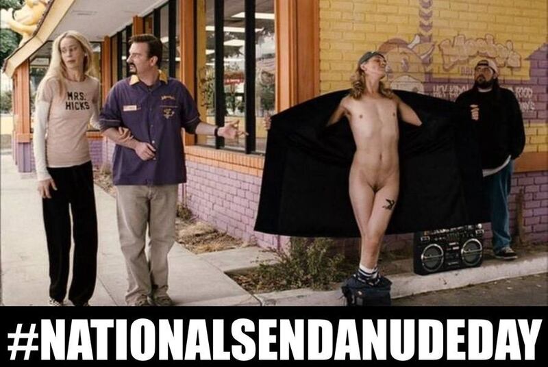 #NationalSendANudeDay, tra battute e selfie famosi 8