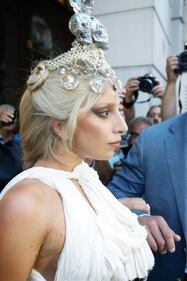 Lady Gaga, nude look bollente verso Perugia 15