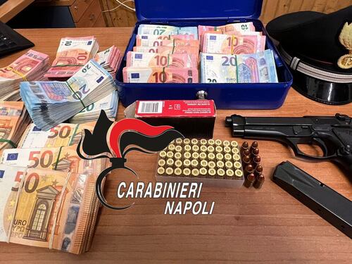 Vigilante simula rapina e vende pistola a pasticcere: arrestati entrambi