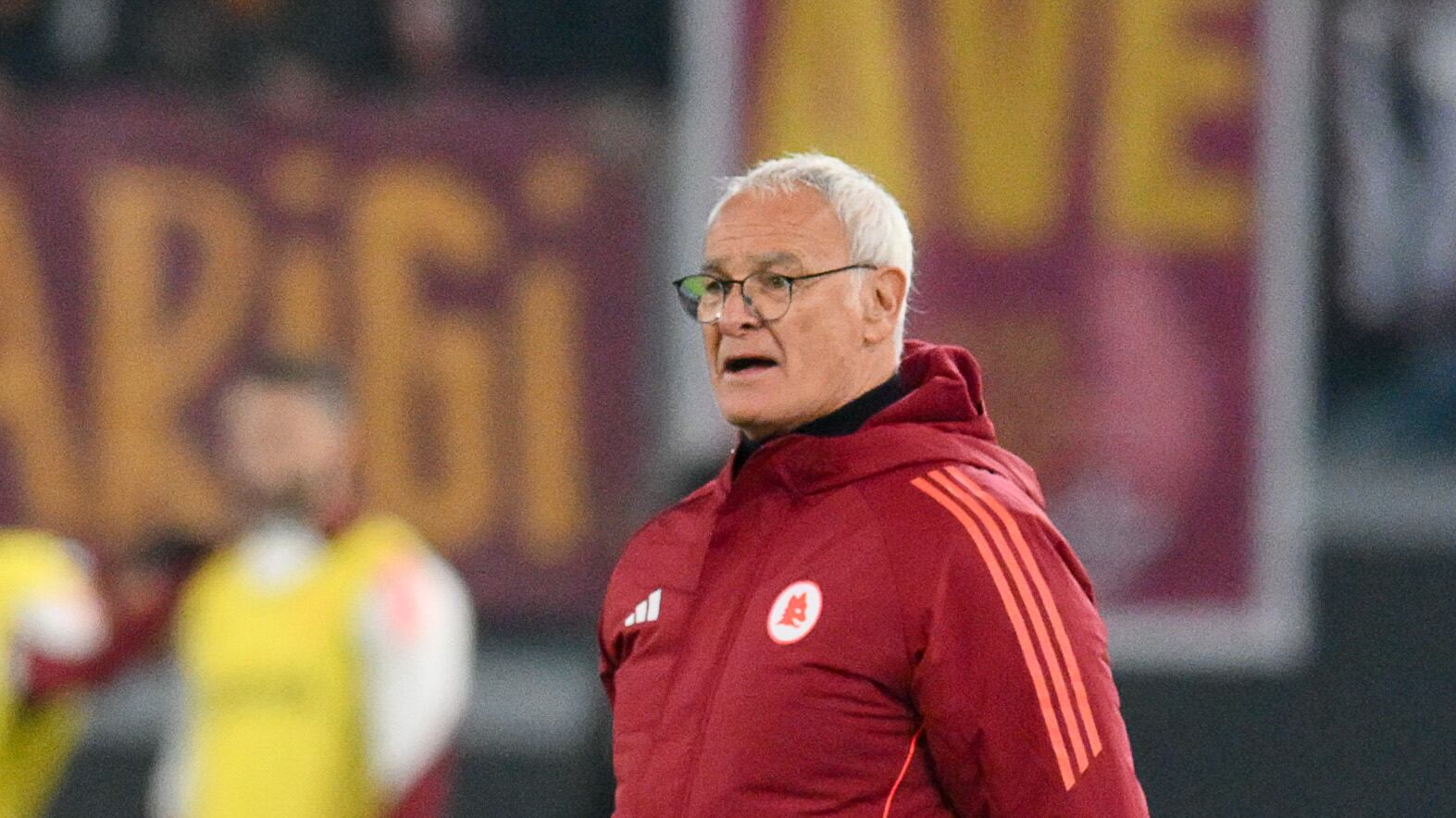 Roma, boccata d'ossigeno col Lecce. Un bel poker per la 100ª di Ranieri