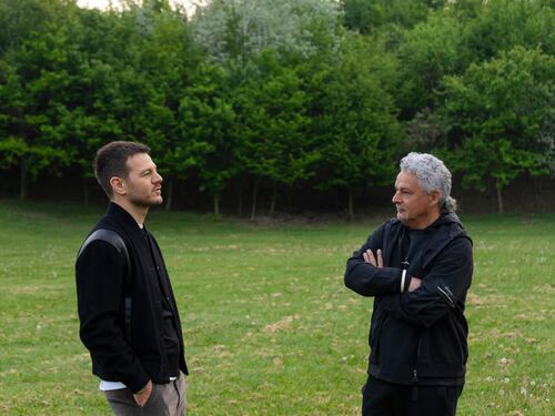 Cattelan (si) fa domande. Con Baggio, Vialli, Elio...