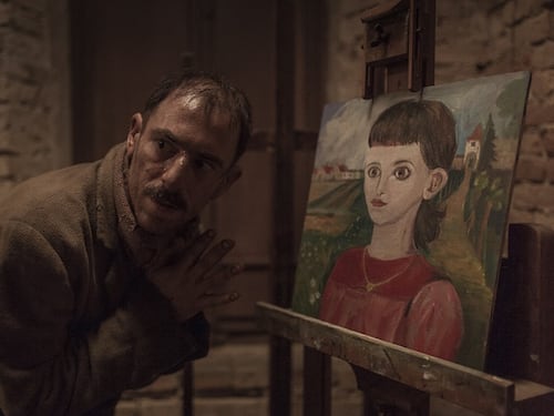 Cinema in casa e set "distanziati". Così riparte la macchina dei sogni