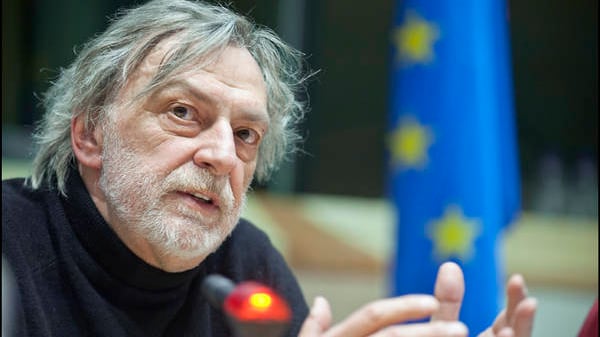 Il sinistro anatema di Gino Strada: "Se continuiamo così ci fanno un attentato"