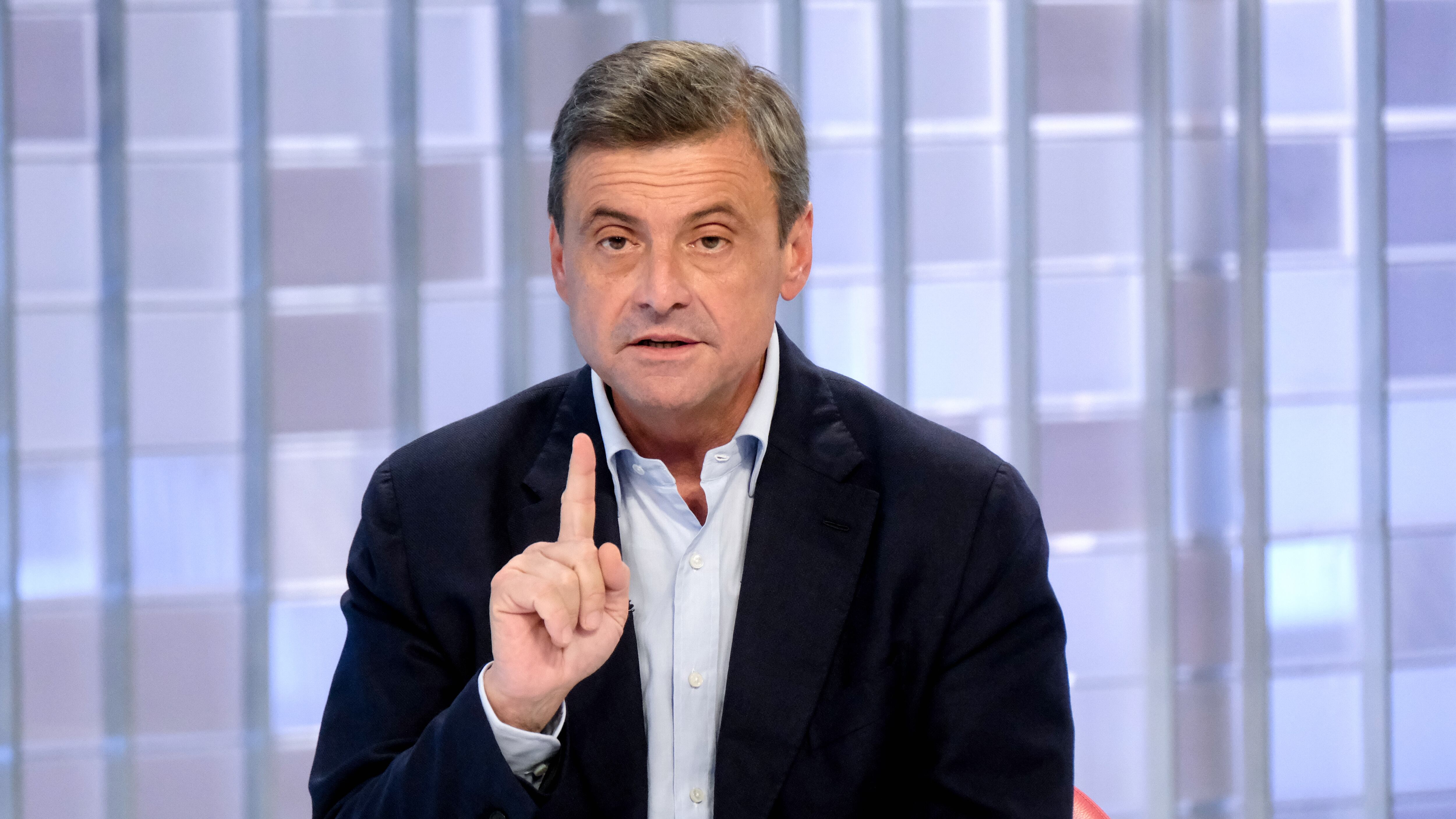 Bollette energetiche, le fantasie di Calenda sono buone solo per i finanziatori di Azione