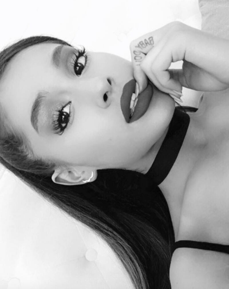 Il lato sexy di Ariana Grande 10