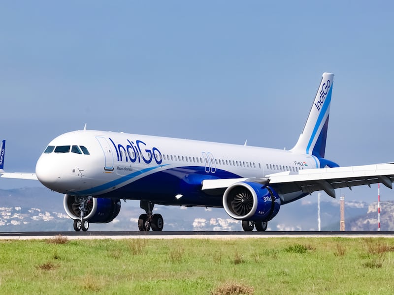 Dieci ore di volo, un unico corridoio: perché il Mumbai-Amsterdam potrebbe essere un “supplizio”