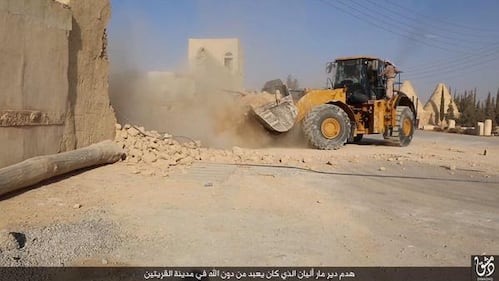 Siria, l'Isis distrugge il monastero di Mar Elian a Qaryatayn 3