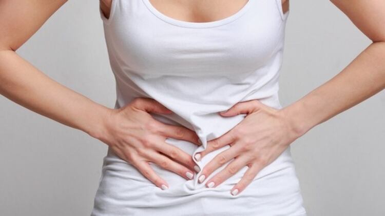 Intossicazione alimentare o gastroenterite? Differenze e cosa mangiare