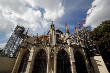 Parigi, riprendono i lavori di ristrutturazione di Notre Dame 7