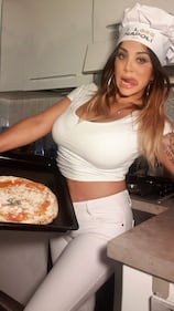Marika Fruscio, scollatura sexy in Brianza 4