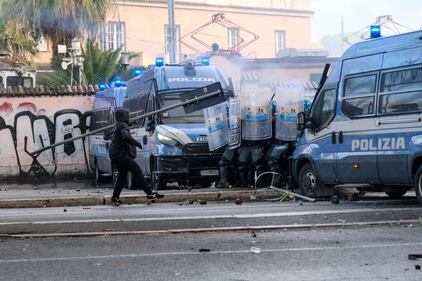 Scontri a Roma alla manifestazione pro Palestina 6