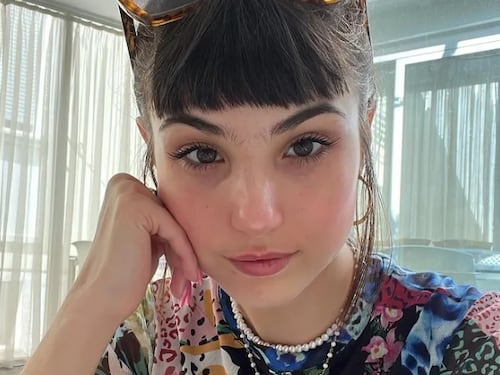 Il monociglio e il femminismo. Soleri al centro delle critiche