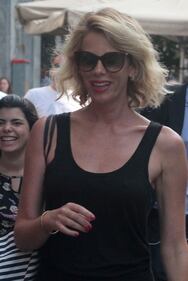 Alessia Marcuzzi hot in vacanza 1