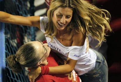 Gisele Bündchen, modella sexy tra vita pubblica e privata 6