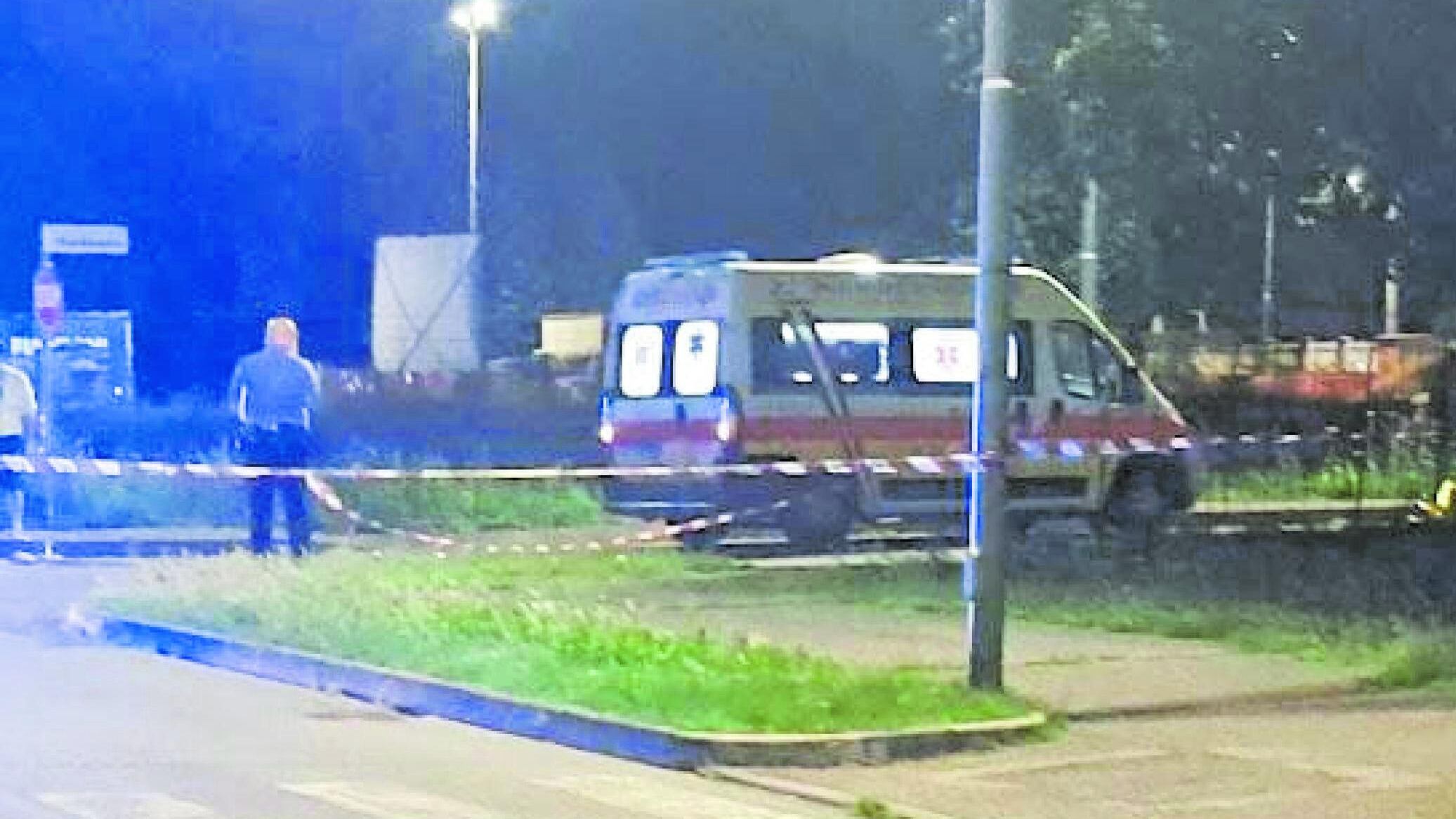 Morto cadendo dall'auto in corsa, l'ombra della sfida social