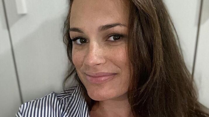 Alena Seredova parto imminente: "La bimba potrebbe nascere prima. Sono agitata"