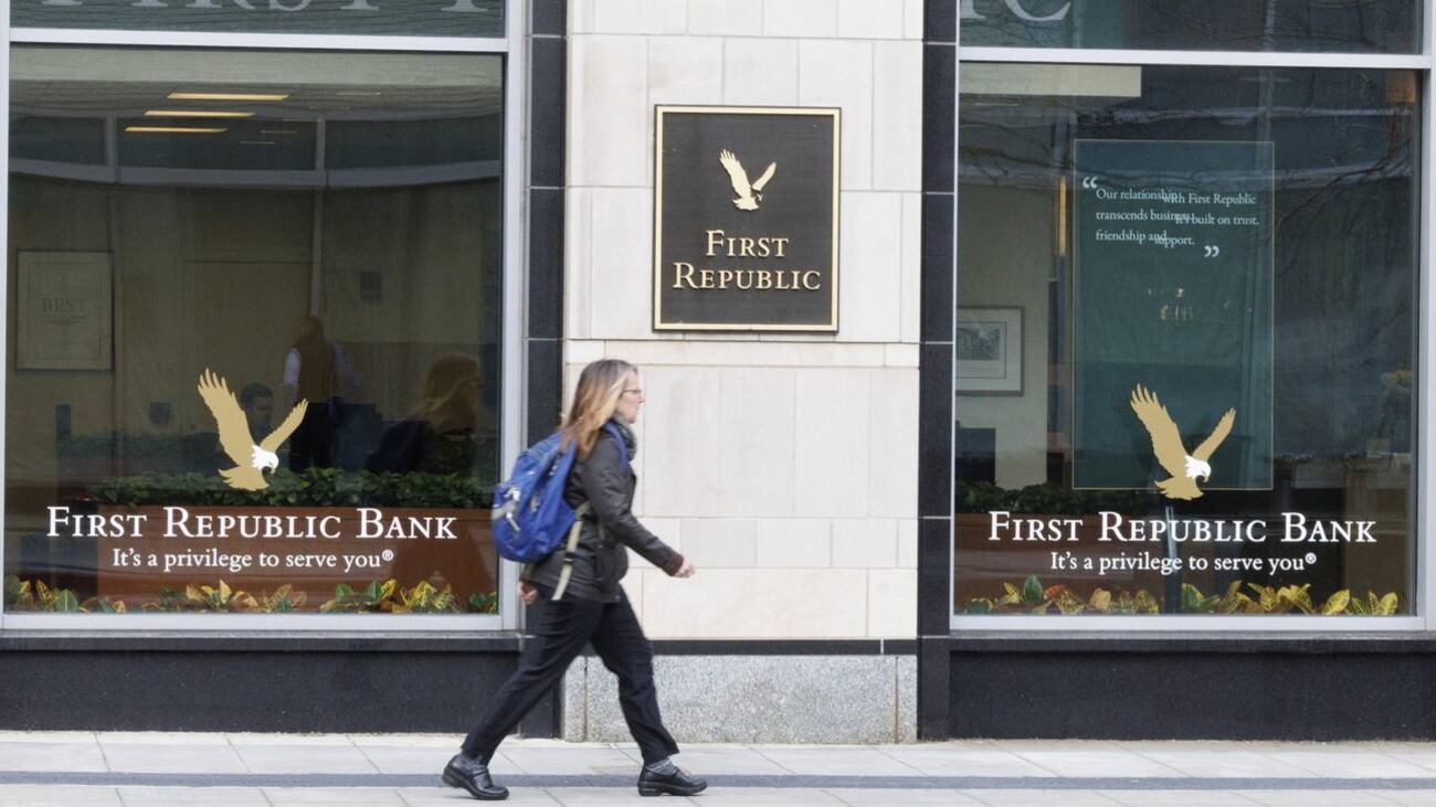 First Republic a picco (-44%). Torna la paura a Wall Street