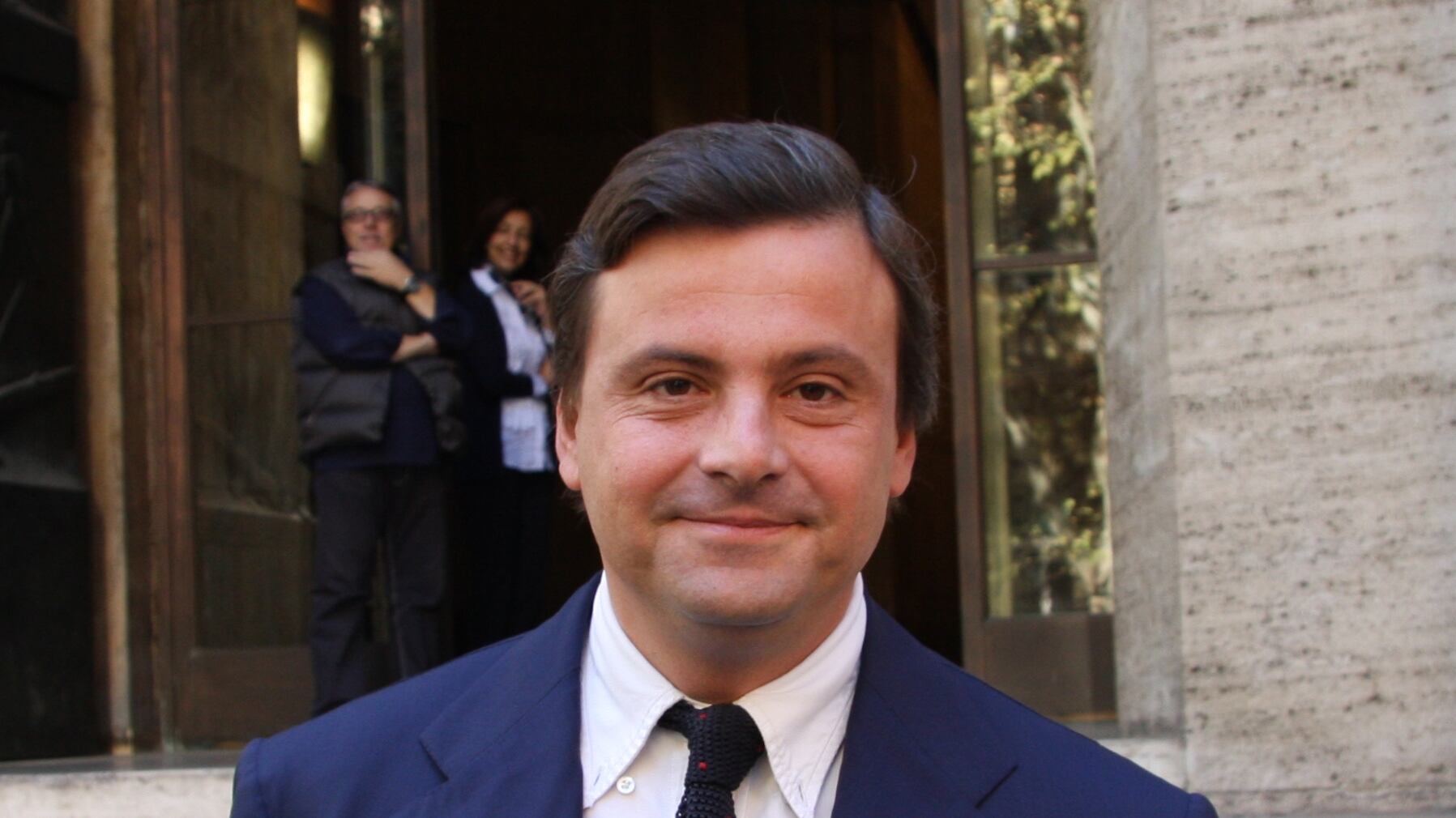 Migranti, Calenda attacca Salvini: "Ironia da quattro soldi"
