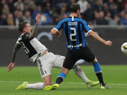 Inter-Juventus, rissa al 45': tensione al Meazza tra nerazzurri e bianconeri