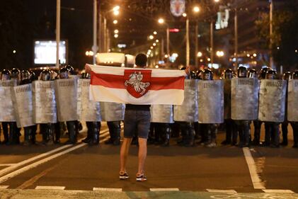 Bielorussia, proteste e scontri a Minsk 8