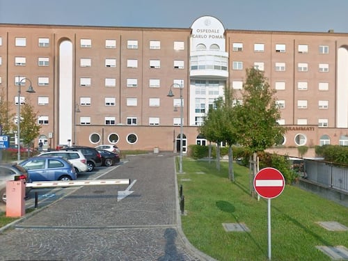 Bimba in ospedale per un mal di pancia: sospetti abusi sessuali