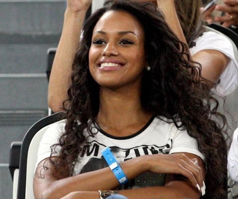 Fanny Neguesha in topless su Instagram: foto 14