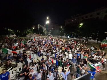 Italia campione d'Europa: tifosi in festa nelle piazze 12