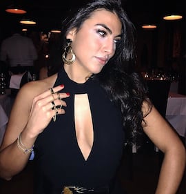Giulia Salemi hot, nuda sotto l'asciugamano 16
