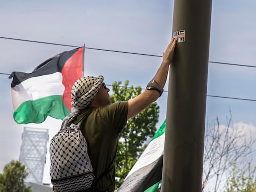 Dal turismo agli affitti: pro Pal a caccia degli israeliani in Italia