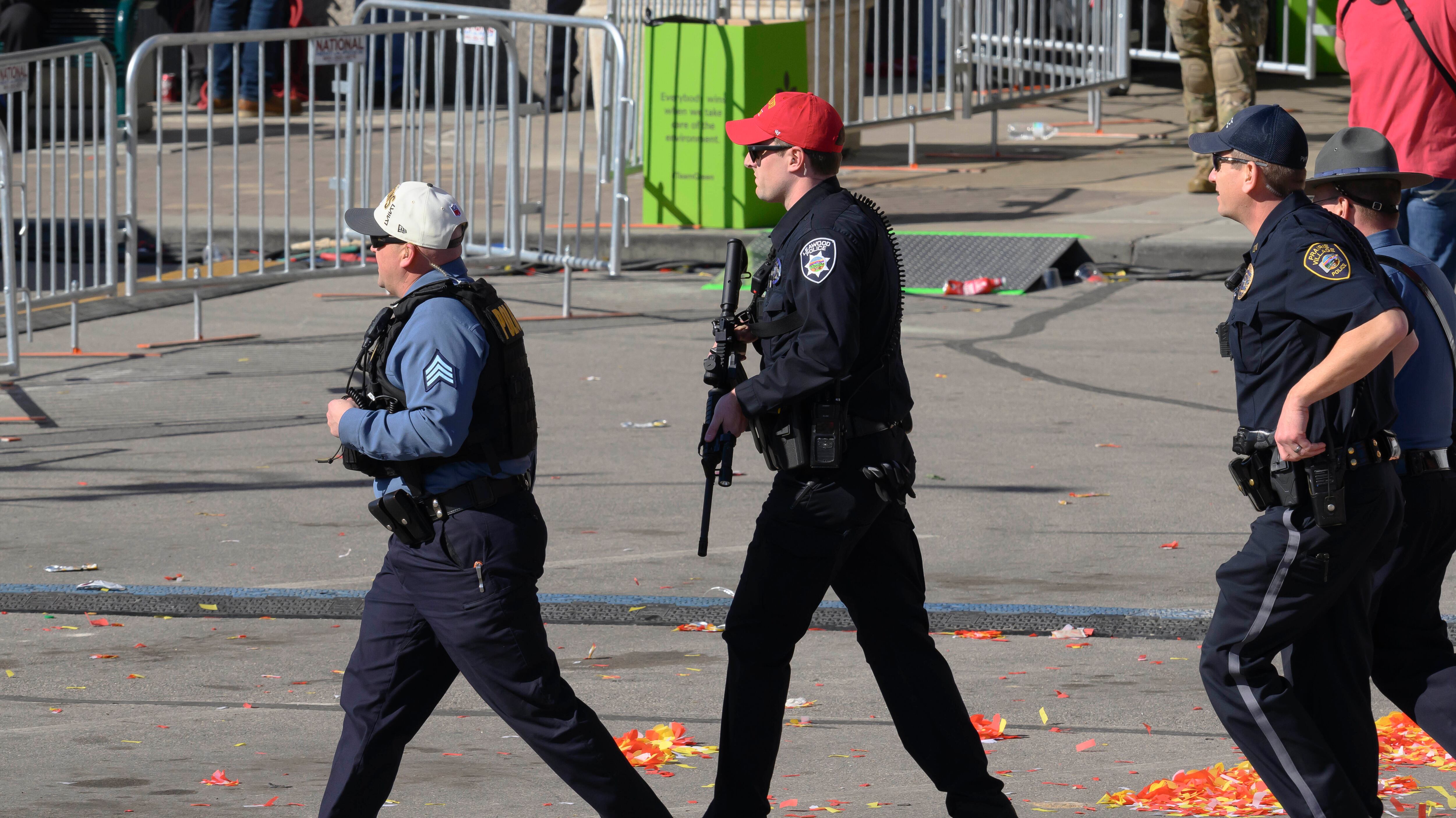 "Un morto e 22 feriti": sparatoria alla festa per il Super Bowl. Terrore a Kansas City