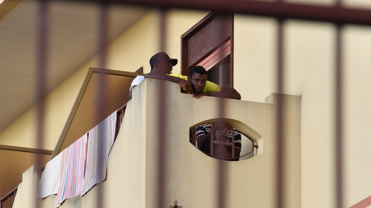 Gli hotel scaricano Miss Italia: "Meglio ospitare i migranti"