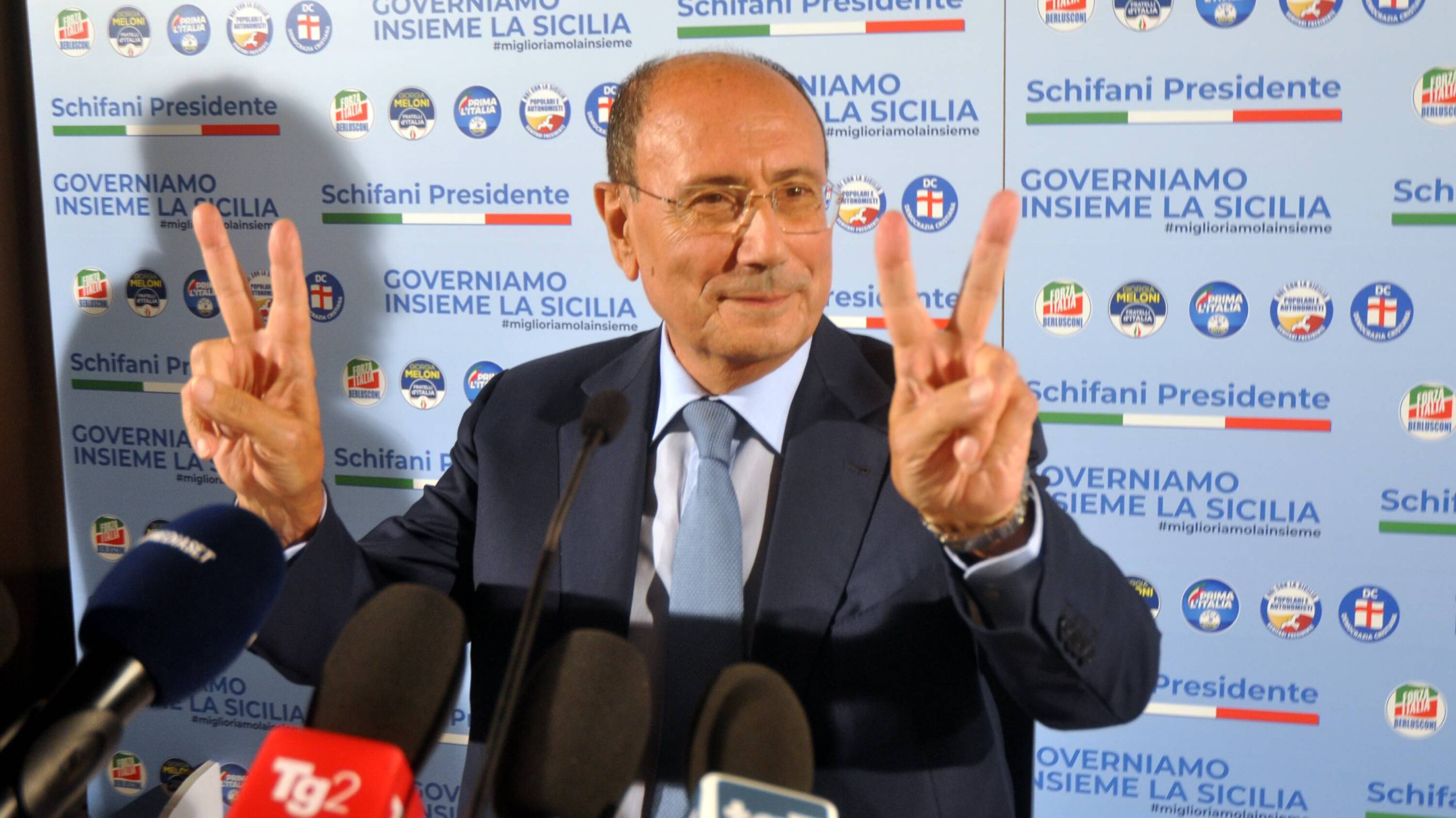L'onda lunga dei moderati: in Sicilia vittoria di Schifani