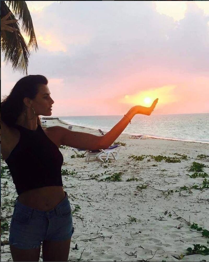 Dayane Mello hot all'Isola 2017, ecco l'abito con i mosquitos 6