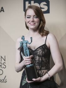 Sag Awards 2017, i look sexy 37