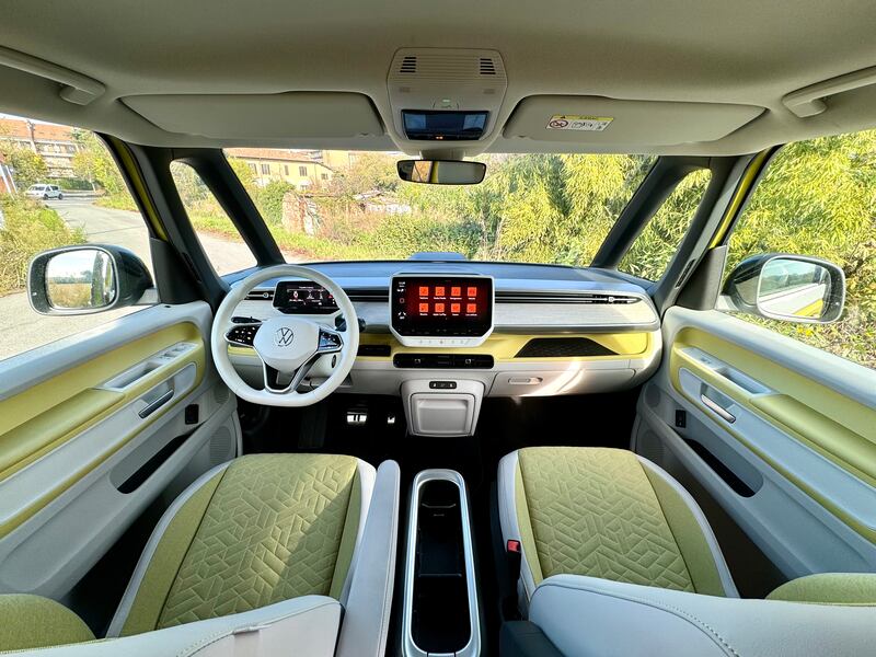 Volkswagen ID.Buzz, guarda la gallery del nuovo VAN 100% elettrico 19