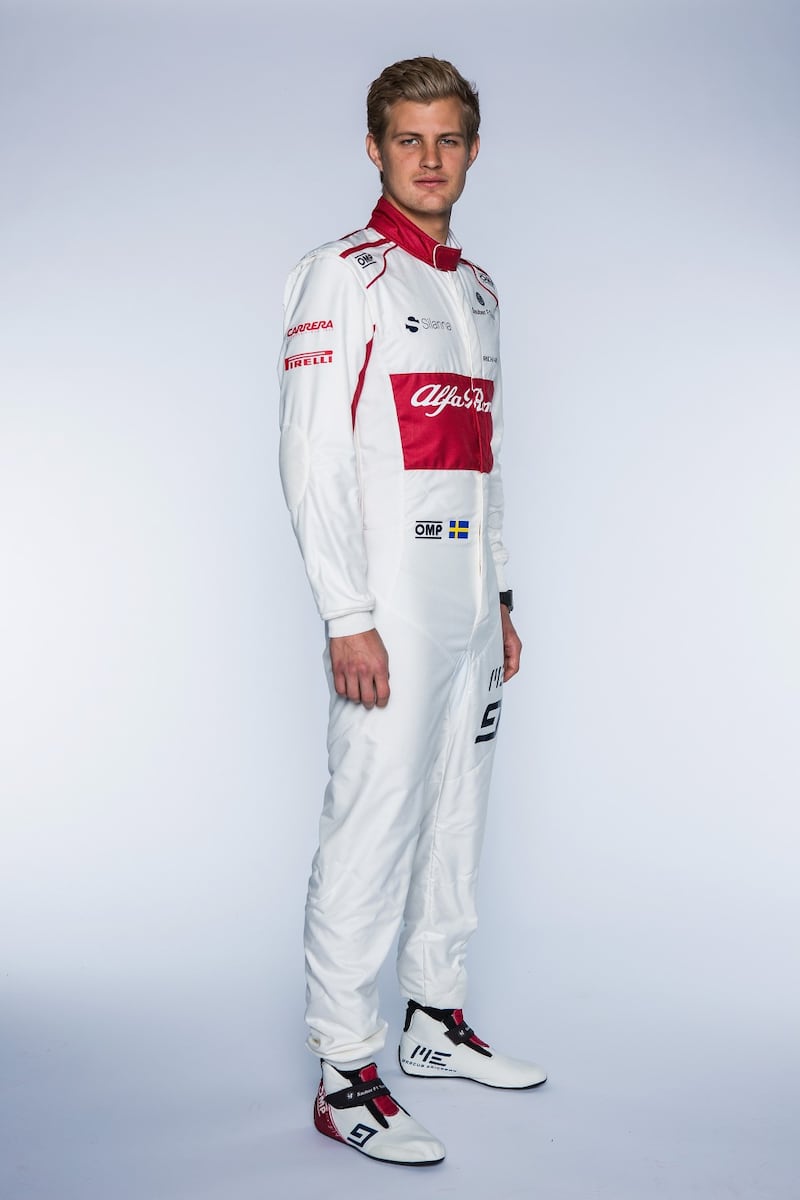 Alfa Romeo Sauber: ecco le foto della nuova C37 1