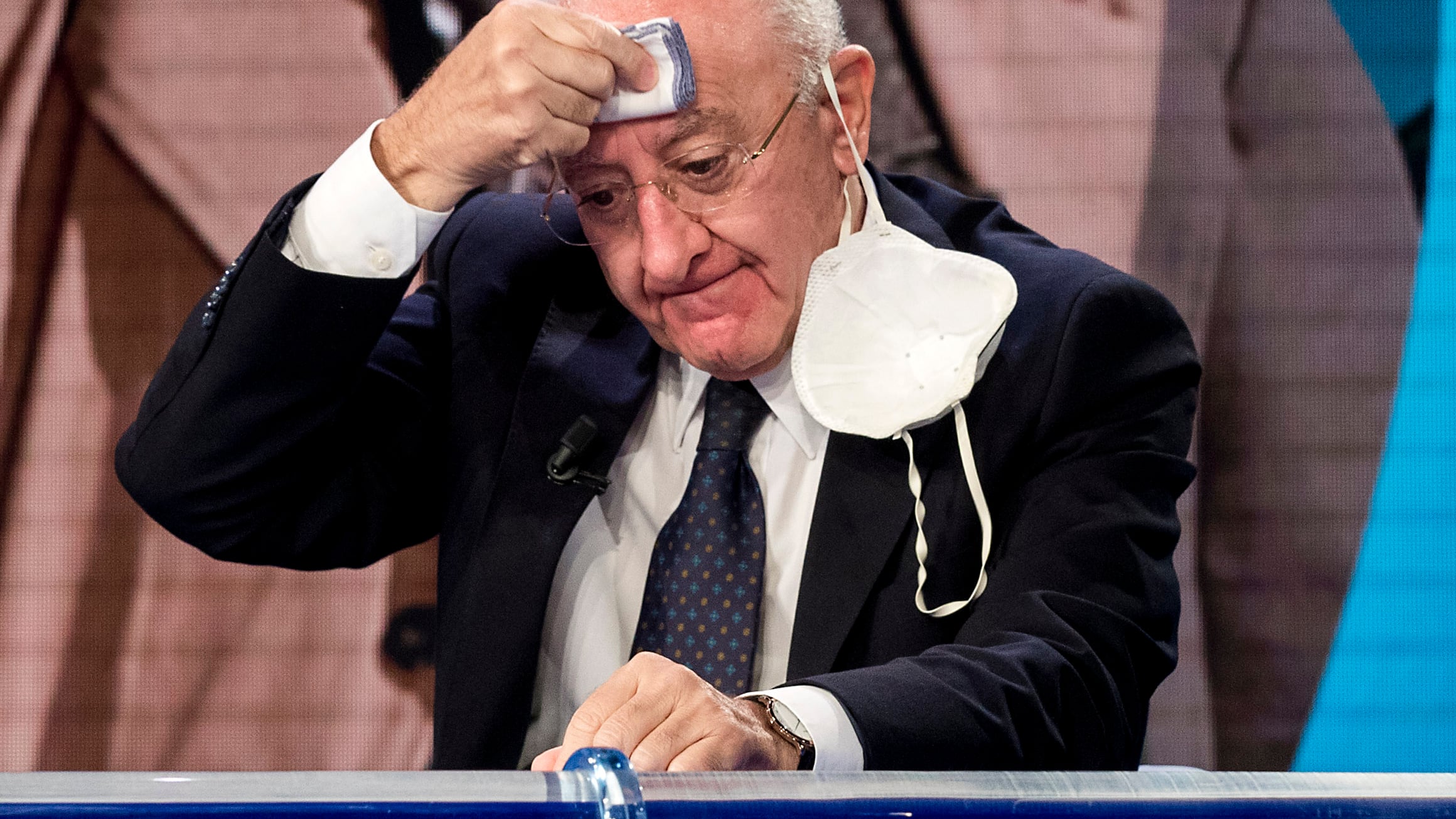 De Luca ripesca il condannato Mastursi nella sua segreteria