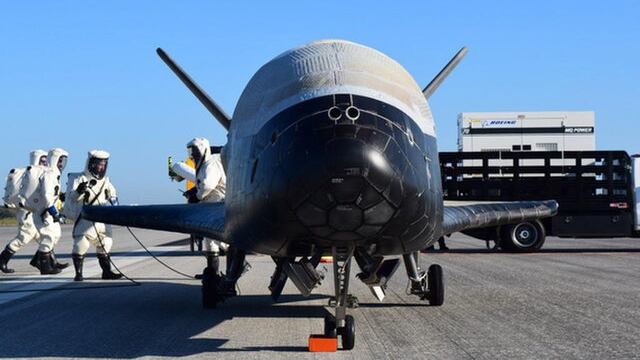 Dopo 718 giorni in orbita si conclude la missione dell'X-37B