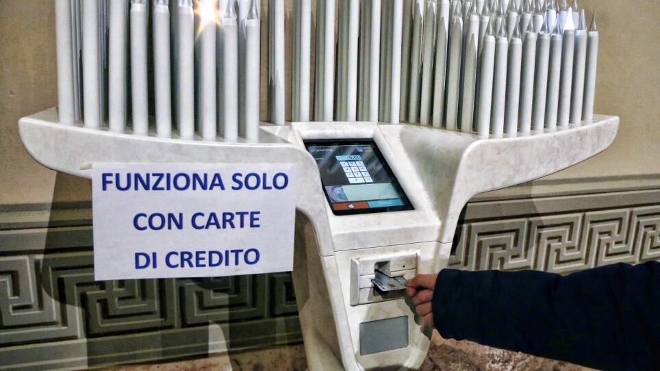 Caravaggio, messe "ad personam" pagate con il bancomat
