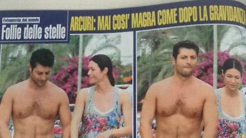 Manuela Arcuri magrissima a Ibiza