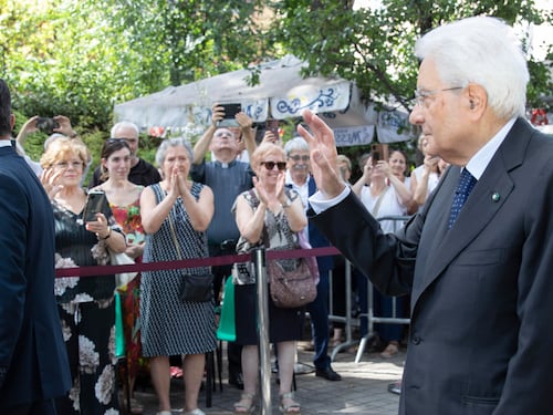 Il ritorno di Mattarella per un bagno di folla al Meeting di Rimini. "Restare uniti sui problemi reali"