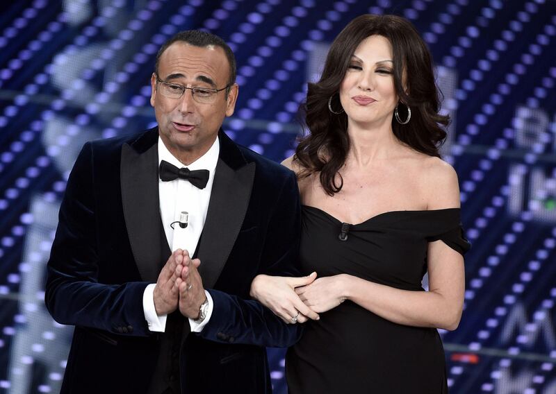 Sanremo 2016: gli abiti della prima serata 27