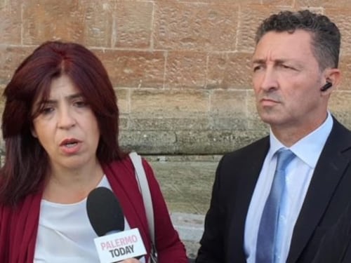 "Chiamiamo i carabinieri". Caos Green pass in Sicilia all'Ars