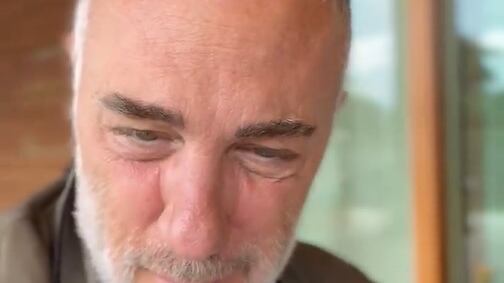 "Stiamo lavando il sangue...". E scoppia la bufera