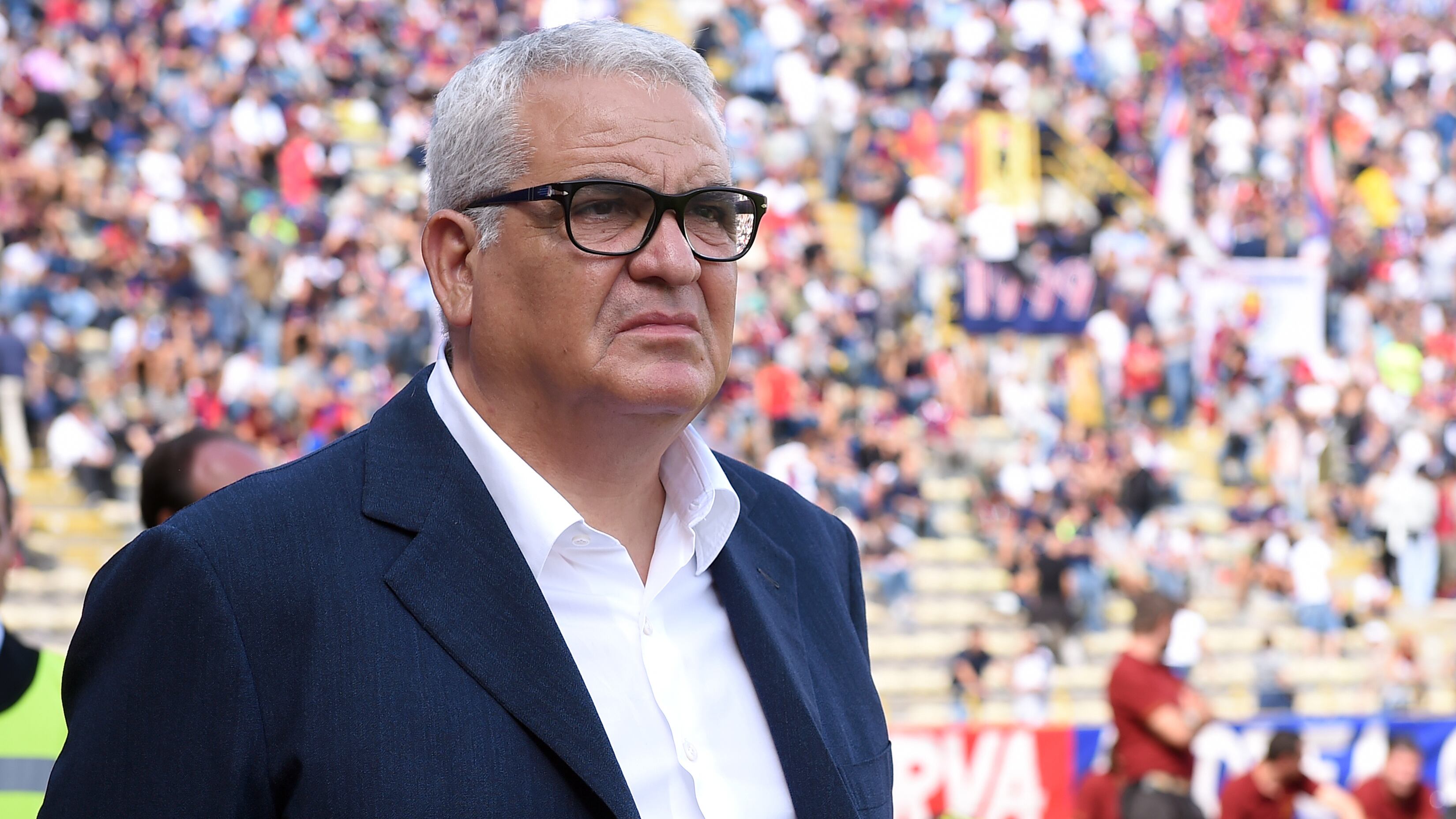 Hagi si scaglia contro Corvino: "Peggio di un dittatore"