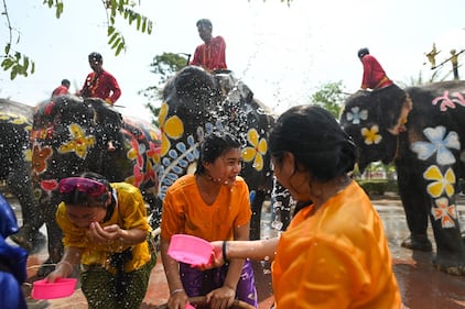 In Thailandia si festeggia il Songkran Festival 1
