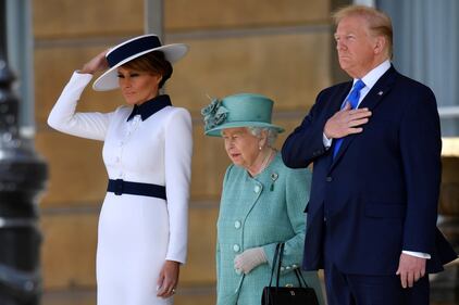 Il Presidente Trump alla cerimonia di benvenuto a Buckingham Palace  6